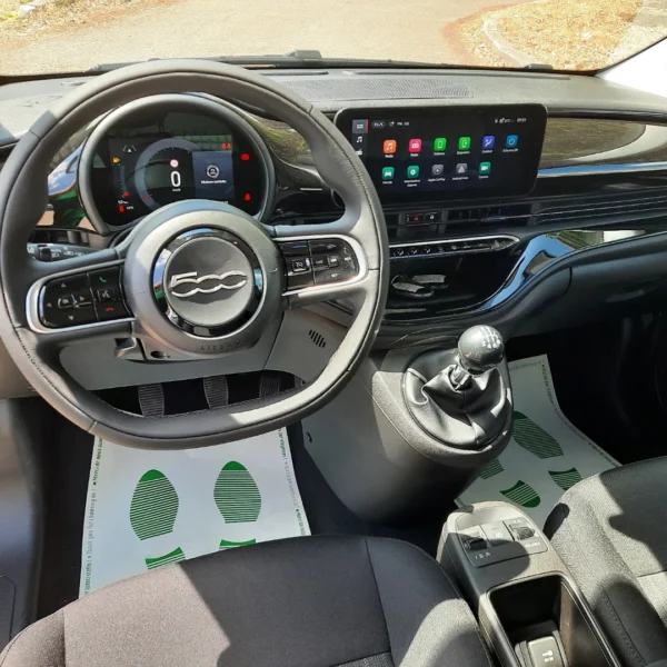 Fiat 500 Hybrid Berlina Icon 1.0 Autosud foto 08