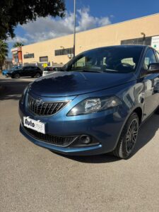 Lancia Ypsilon benzina ibrida usata - Autosud Acquaviva delle Fonti - foto 3