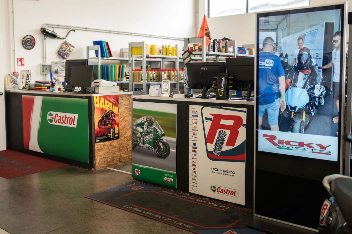 Ricky-Moto-officina-moto-san-dona-di-piave-accettazione