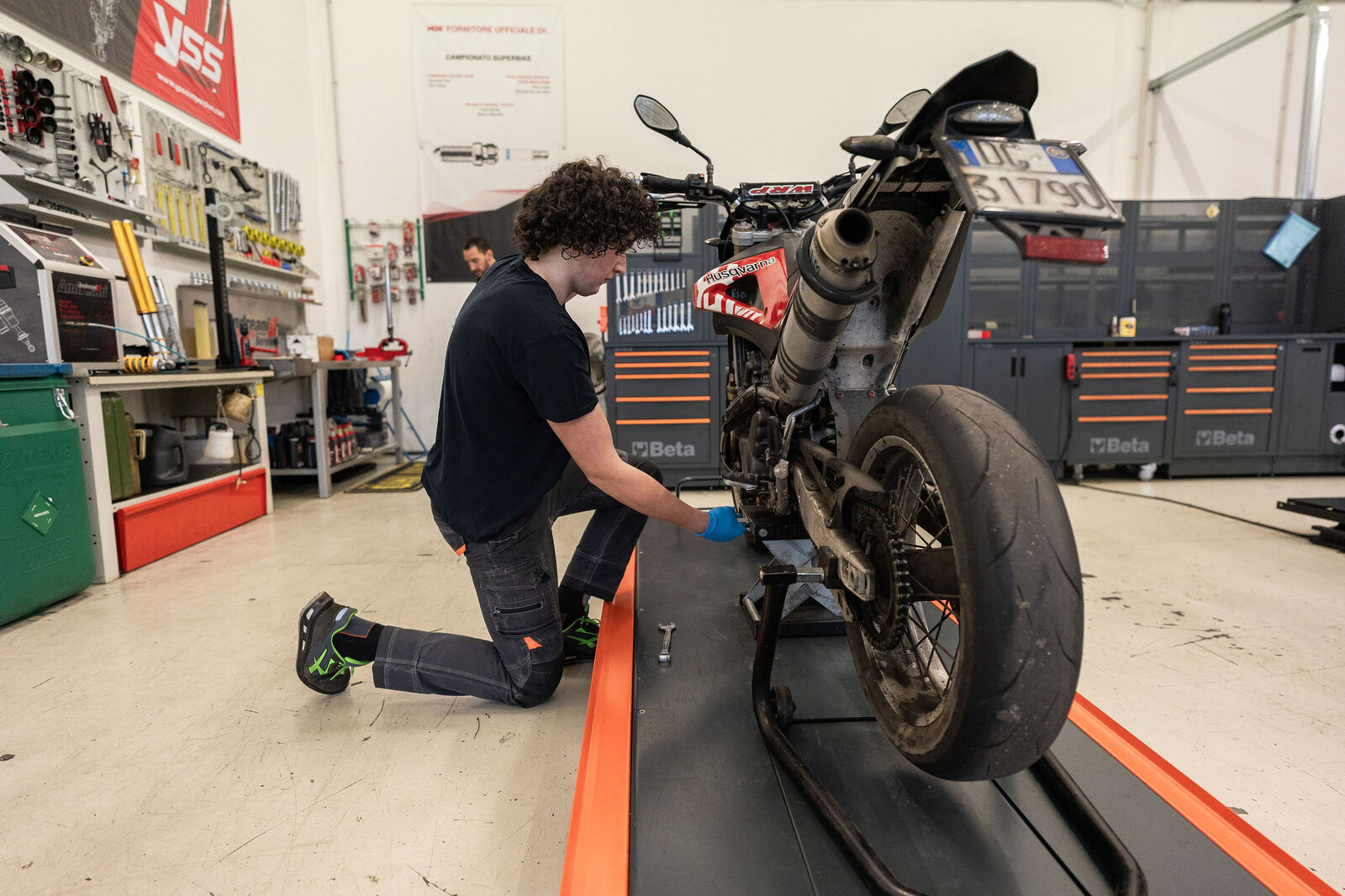 Specialisti YSS sospensioni moto nel Veneziano Ricky Moto