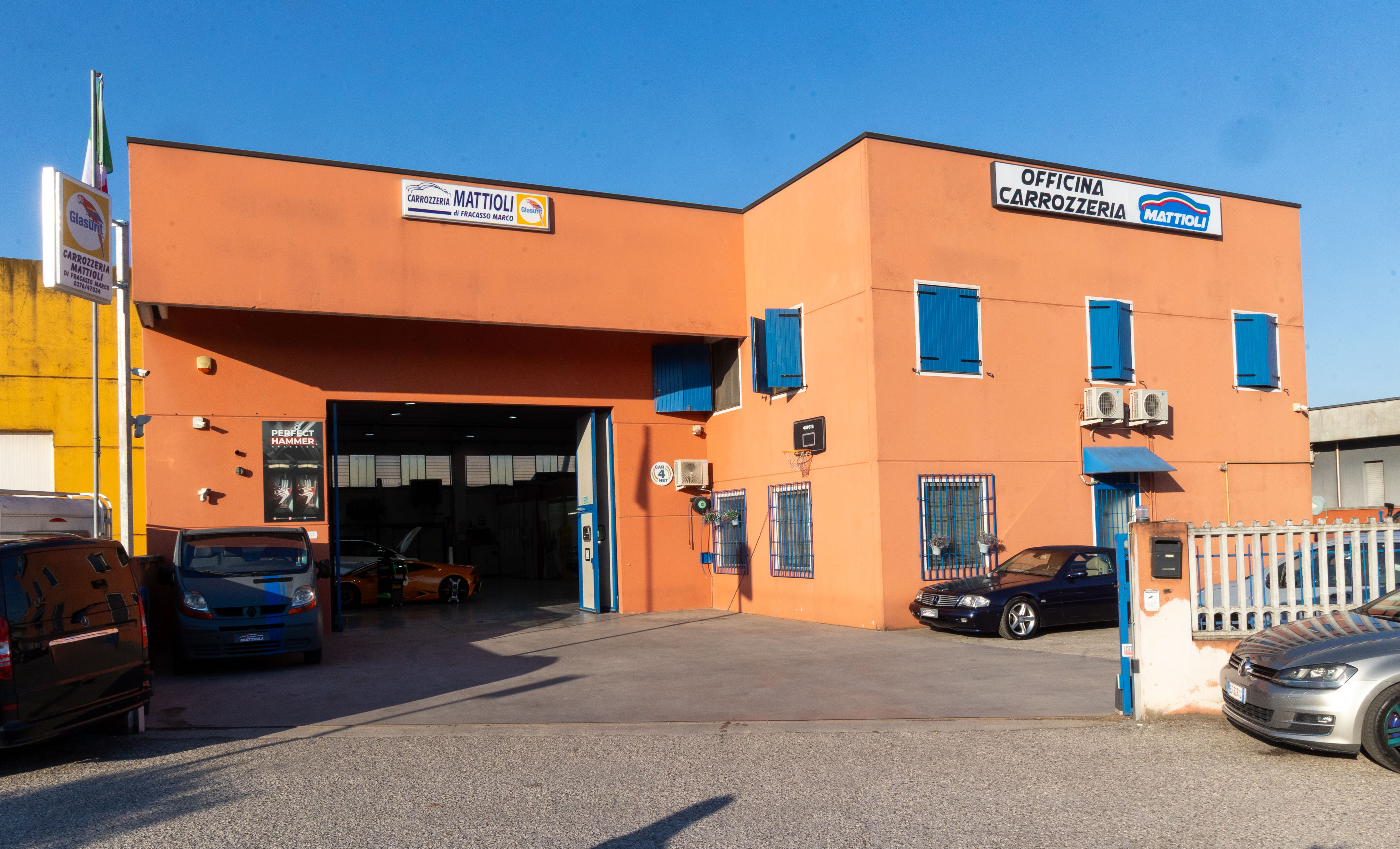 Esterno di Officine Mattioli a Levata di Curtatone
